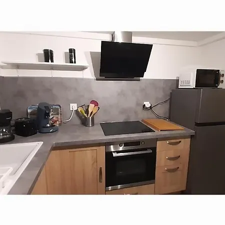 A 200 M Holiday home Sangatte