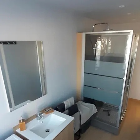 A 200 M Holiday home Sangatte